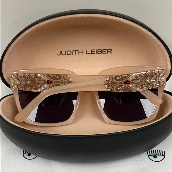 Judith LieberStunningMilkyPearlCrystal Sunglasses - Picture 1 of 12